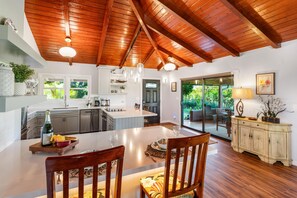 Apartment | 3 bedrooms, Internet