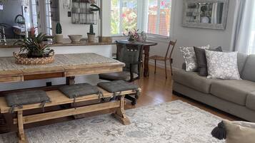 Älytelevisio, kirjoja