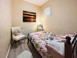 1 habitación y ropa de cama