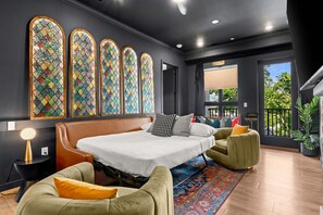 3 bedrooms, iron/ironing board, travel cot, free WiFi - The Chief’s Den | Luxury Condo on Music Row (Nashville)