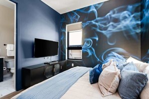 3 bedrooms, iron/ironing board, travel crib, free WiFi - The Chief’s Den | Luxury Condo on Music Row (Nashville)