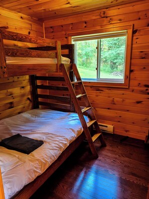 2 chambres, lit parapluie, Wi-Fi, draps fournis