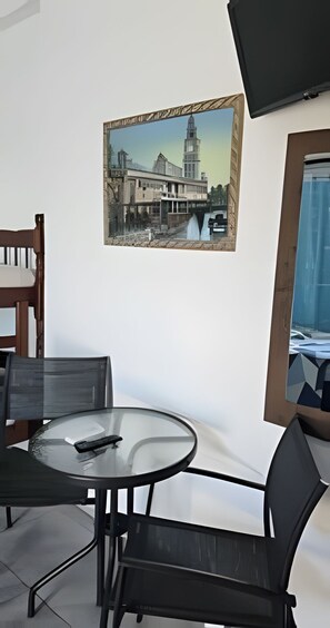 Dining - Suites Praiamar Vista Linda (Bertioga)