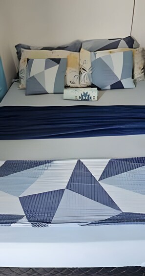 1 bedroom, desk, free WiFi, bed sheets - Suites Praiamar Vista Linda (Bertioga)