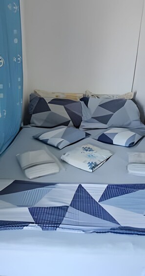 1 bedroom, desk, free WiFi, bed sheets - Suites Praiamar Vista Linda (Bertioga)