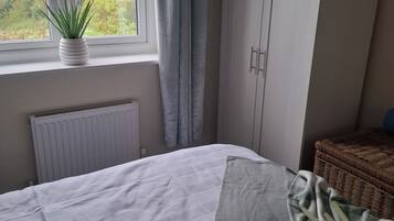 1 Schlafzimmer, Bügeleisen/Bügelbrett, WLAN, Bettwäsche