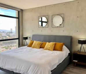 2 chambres, bureau, fer et planche à repasser, Wi-Fi