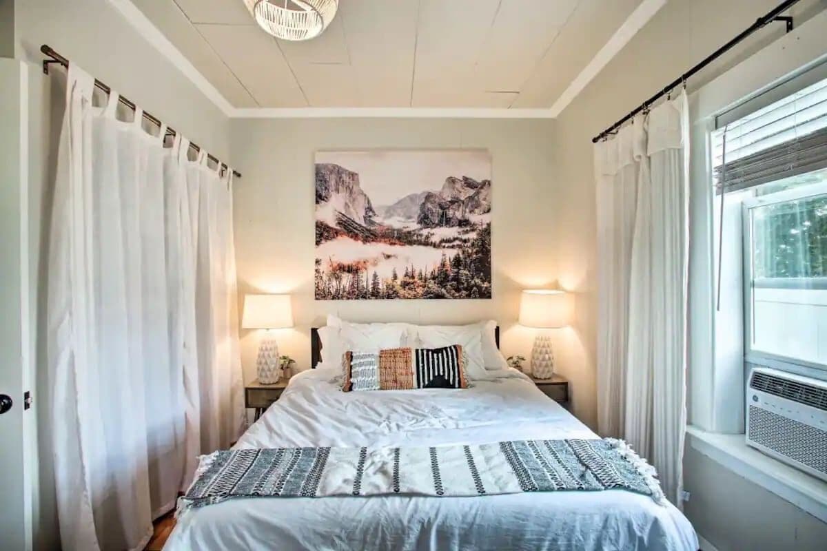 3 chambres, lit parapluie, Wi-Fi, draps fournis