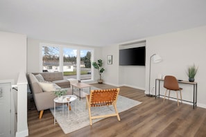 TV, offices