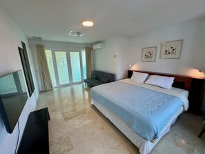 7 Schlafzimmer, Bügeleisen/Bügelbrett, Reisekinderbett, kostenloses WLAN