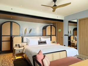 Egyptian cotton sheets, premium bedding, down comforters, pillowtop beds