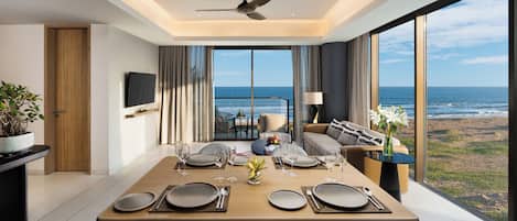 Executive-Suite, 1 King-Bett, Balkon, Meerblick | Wohnbereich | 45-Zoll-LED-Fernseher mit Kabelempfang