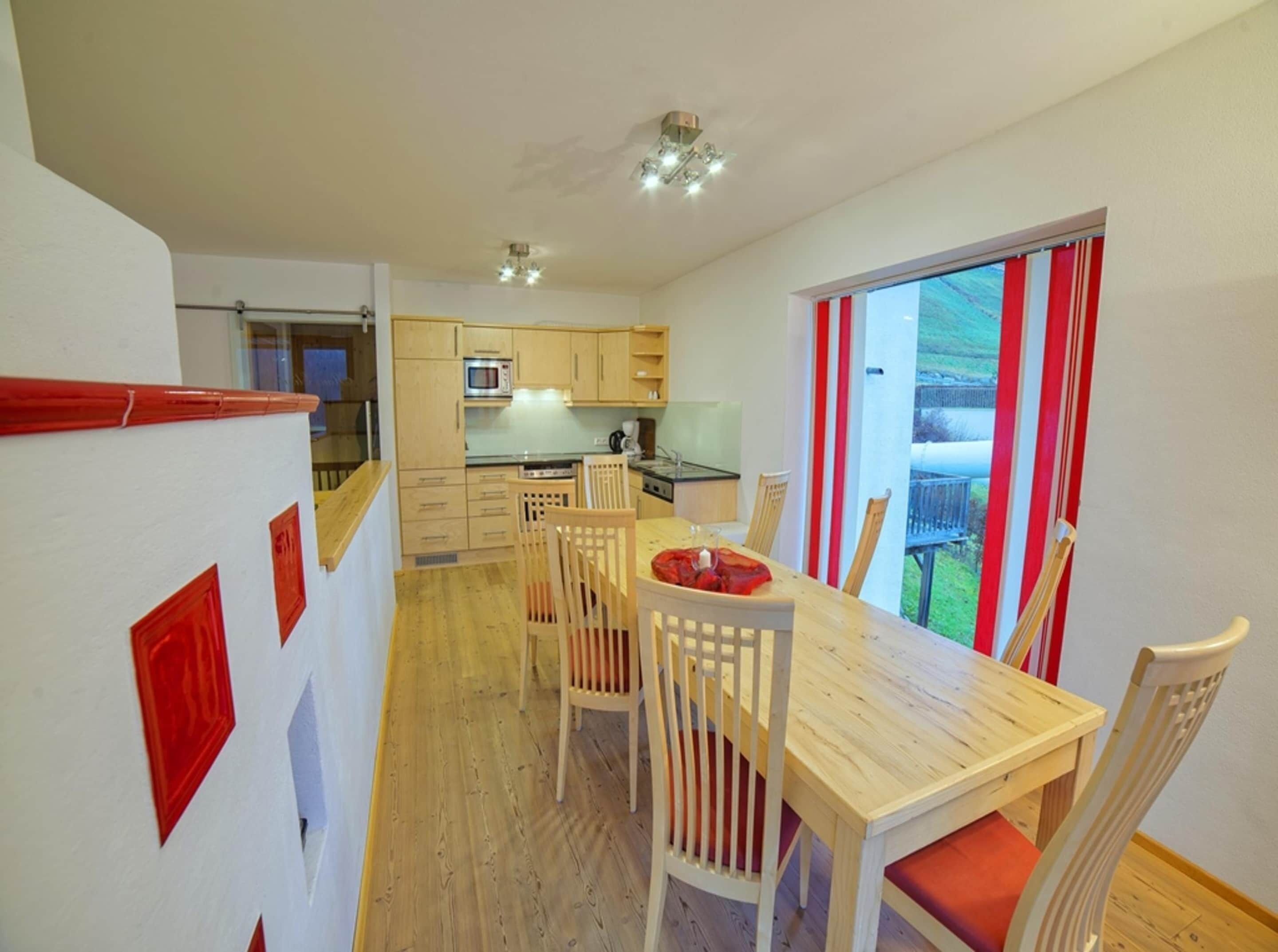 House | Dining