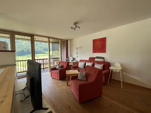 House | Living room