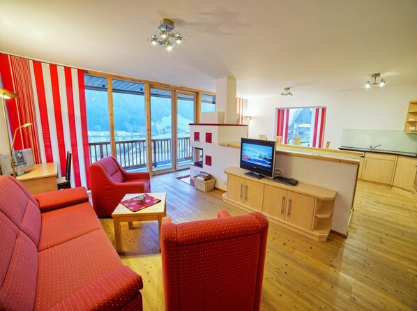 House | Living room