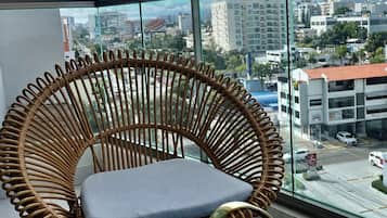 Executive Apartment, 2 Bedrooms, Balcony, City View | Balcony