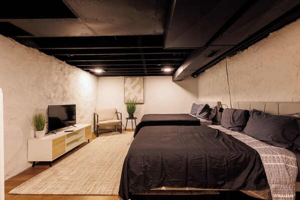 4 Schlafzimmer, Bügeleisen/Bügelbrett, WLAN, Bettwäsche