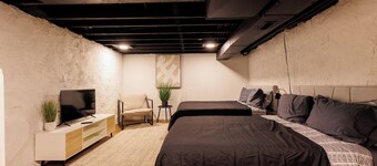 Spacious 4-bedroom townhome in St. Louis 