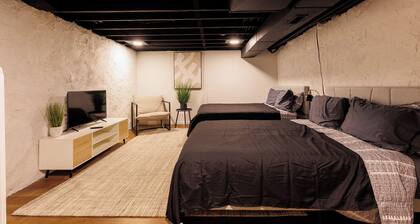 Spacious 4-bedroom townhome in St. Louis