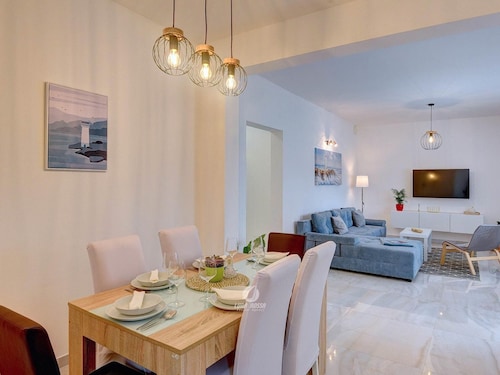 Apartment in Valtura With Family-friendly Yard