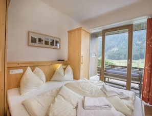 Casa | 3 quartos, roupa de cama