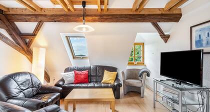 Apartment 'Gutshof Lesch - Ferienwohnung 1' with Private Garden and Wi-Fi