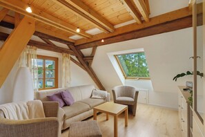 Televisión, reproductor de DVD y estéreo 