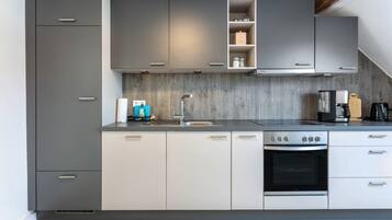 冰箱、烤箱、炉灶、洗碗机