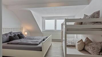 1 Schlafzimmer, Bügeleisen/Bügelbrett, kostenloses WLAN, Bettwäsche