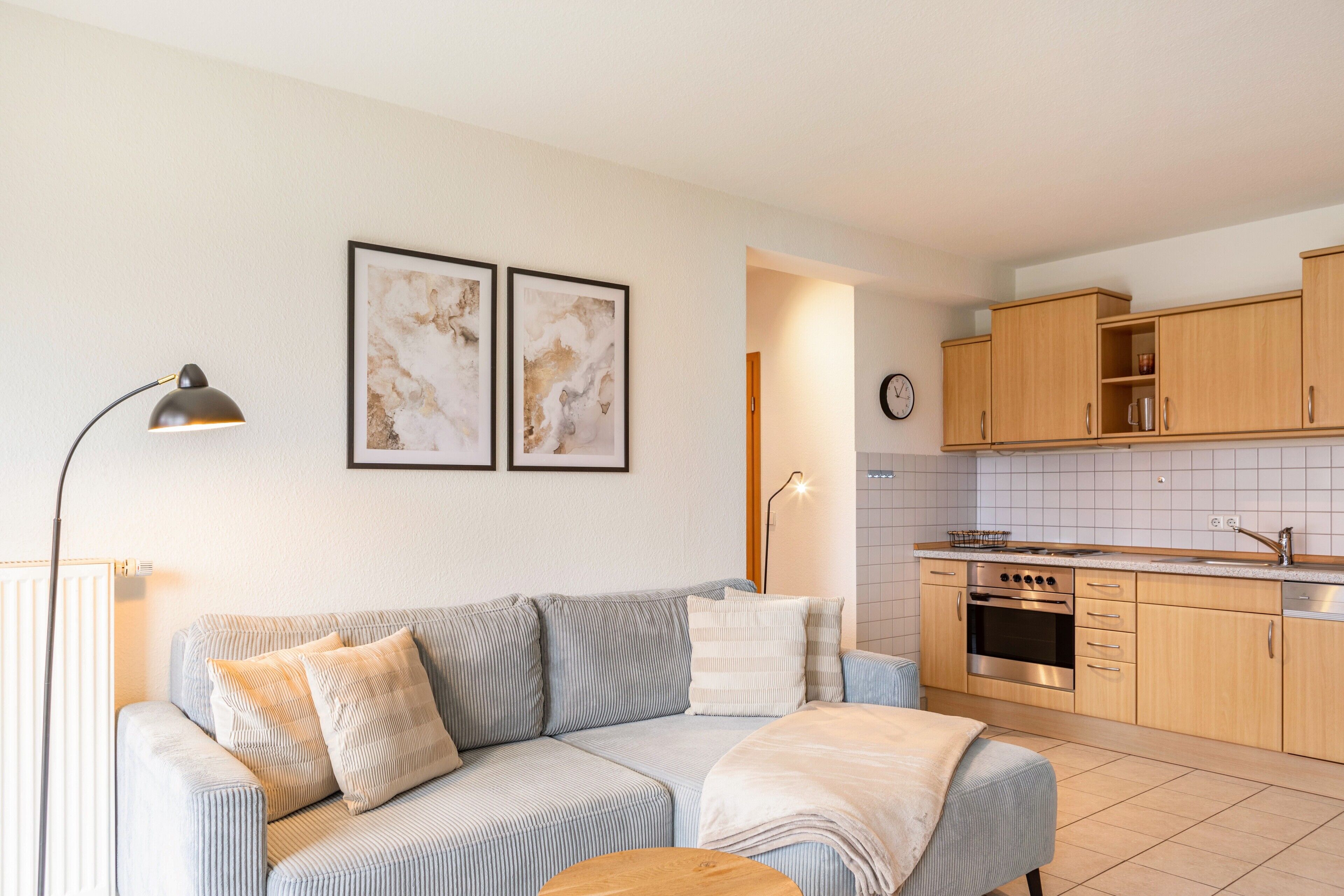 Télévision, chaîne hi-fi