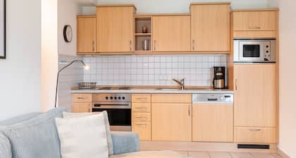 Apartment 'Tannenblick 2-1' with Shared Garden, Balcony and Wi-Fi