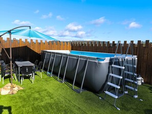 Outdoor dining - Quiet getaway in the heart of Razo, Costa da Morte (Carballo)
