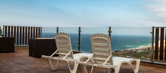 Casa Mirador al atlántico, Razo