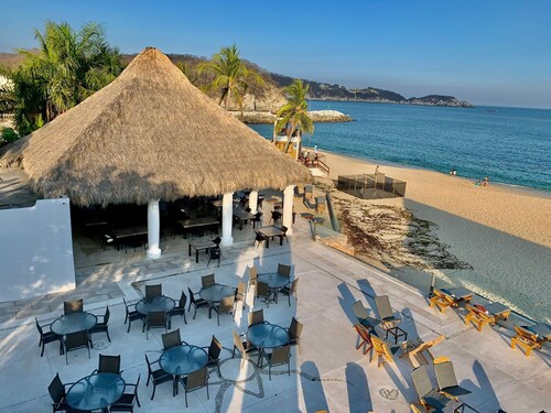 HOTEL LA ISLA HUATULCO H