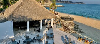HOTEL LA ISLA HUATULCO H