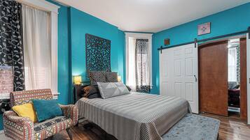 2 habitaciones, tabla de planchar con plancha, wifi y ropa de cama