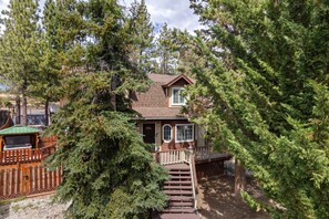 Exterior - Storybook Cabin (Big Bear Lake)