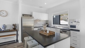 Microwave, oven, stovetop, dishwasher