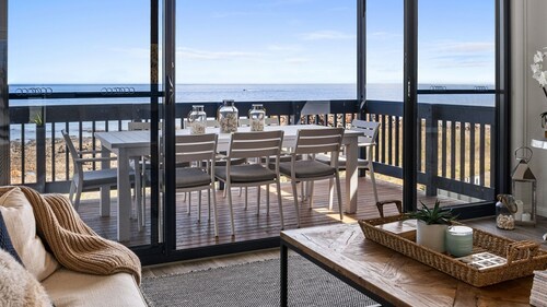 Shoreline Escape - 21/1 Paradise Drive