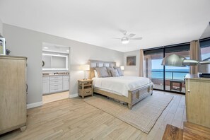 3 Schlafzimmer, Schreibtisch, Bügeleisen/Bügelbrett, kostenloses WLAN