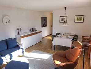Interior - La Verdure Est N°22 by Interhome (Crans-Montana)