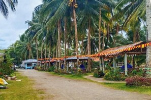 Unclassified image, 4 of 12, button - RedDoorz @ St Anthony Beach Resort (Asturias)