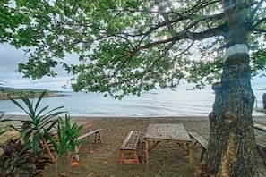 Unclassified image, 5 of 12, button - RedDoorz @ St Anthony Beach Resort (Asturias)