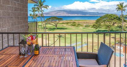 Hip Hawaiian Seaside Vistas