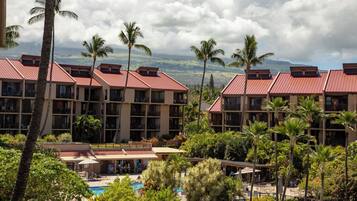 Condo, 1 King Bed with Sofa bed, Air conditioning, Ocean View (1014) | Balcony view
