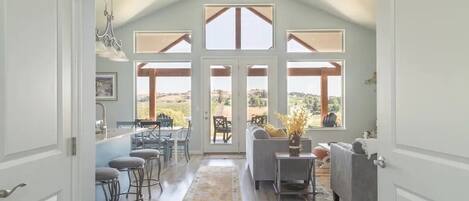 TV connectée, cheminée