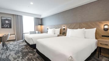 Premium bedding, in-room safe, desk, laptop workspace