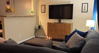 Cozy duplex in the heart of the city.