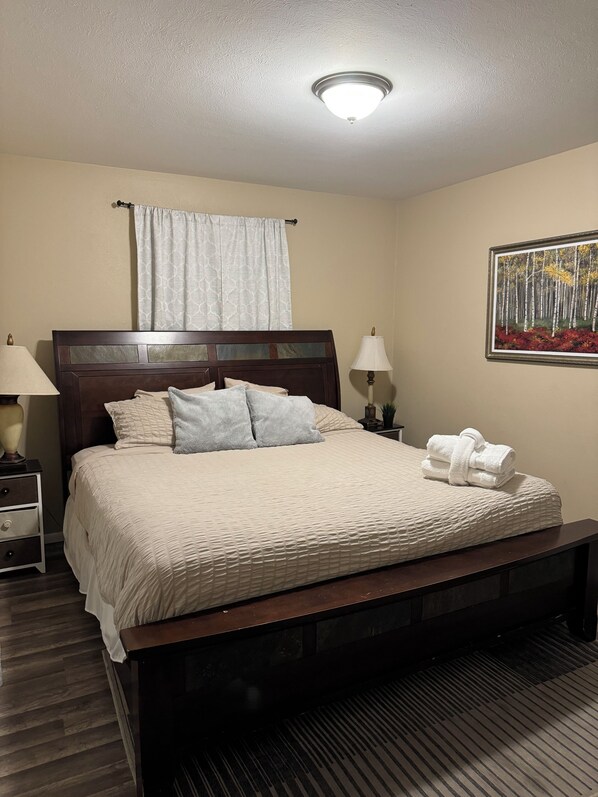 2 bedrooms, WiFi, bed sheets