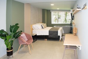 1 bedroom, iron/ironing board, bed sheets